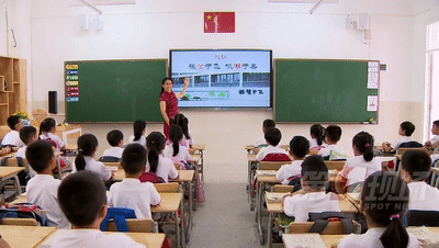上托管班 看科普展 打卡网红景点...深圳学生的暑假丰富多彩